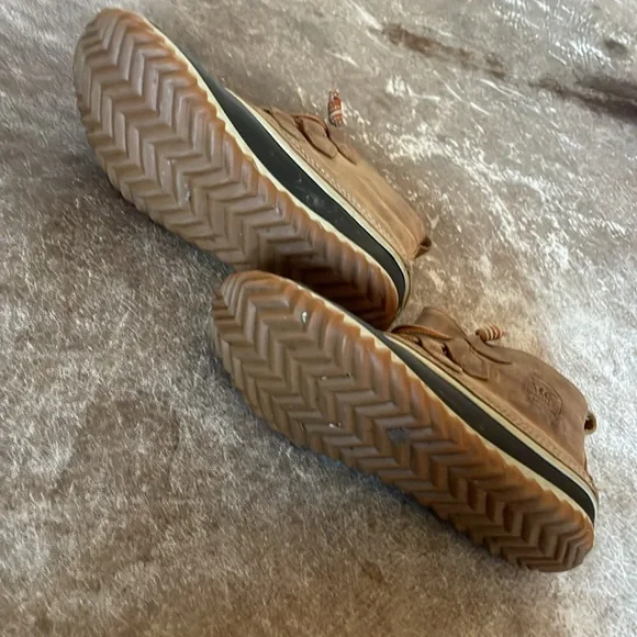 Sorrel boots. Duck boots. Like NEW Size 9 - Picture 3 of 5